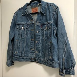Levi’s denim jacket